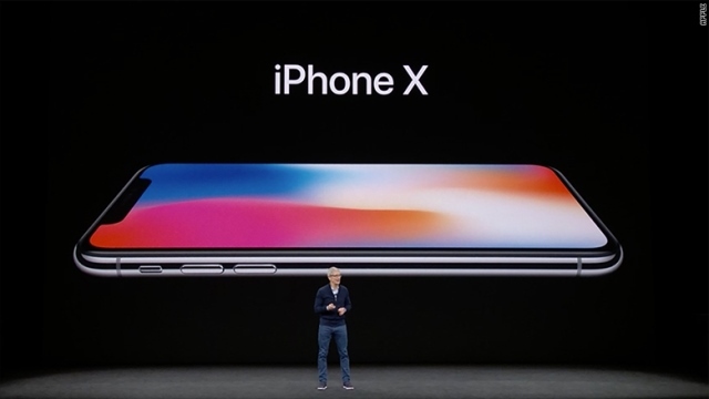 「ｉＰｈｏｎｅ　Ｘ」は値段だけでなく修理費も高いことが分かった