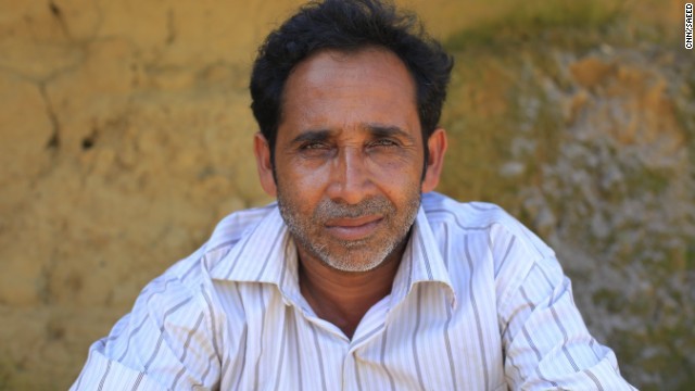 バングラデシュに逃げ出す前はラカイン州で地元の指導者だった男性（４５）は、スーチー氏に今回の暴力の責任があると語った