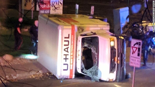 カナダ西部で車両を使ったテロ事件が発生