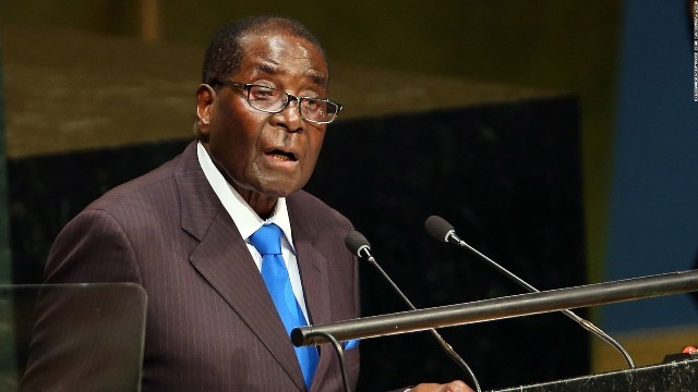ジンバブエのムガベ大統領。親善大使への起用について批判の声が出ていた