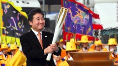 五輪開幕まで１００日となった１１月１日、聖火が韓国に到着した