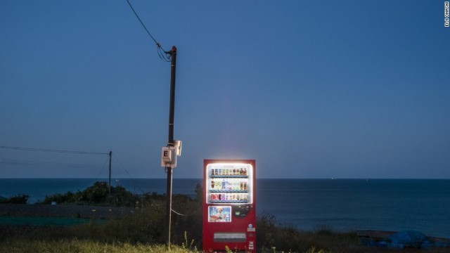 北海道南端の浦河町にある自販機