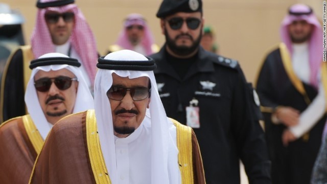 反汚職への取り組みを強化しているサウジアラビアのサルマン国王