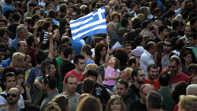 ギリシャ政府が年金生活者らに支援金を支出する