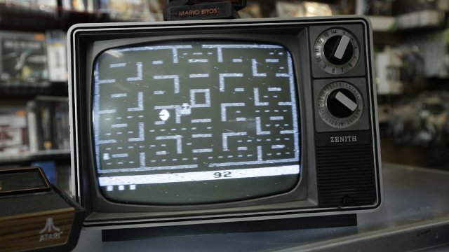 ビデオゲームの世界記録を調査する米ツインギャラクシー社が1990年代後半に調べたところによれば、「パックマン」は20世紀の間に推定100億回以上プレーされていたという