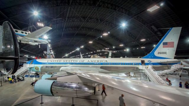 米オハイオ州デイトンにある米国立空軍博物館は、大統領専用機をはじめとする世界有数の航空機コレクションを誇る
