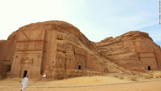 ユネスコの世界遺産である古代遺跡のマダイン・サーレハ