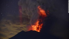 １１月２８日の噴火の様子