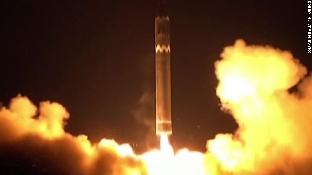 ＩＣＢＭ「火星１５」の打ち上げ写真に加工を施した形跡があるという