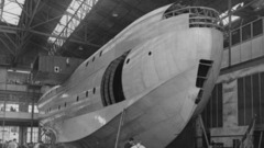 プリンセスは１９５２年８月に初飛行を行った。だが、その唯一の顧客は既に支援を撤回しており、開発計画は間もなく打ち切られた