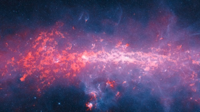 ２５４５光年離れた恒星に８つの惑星を発見
