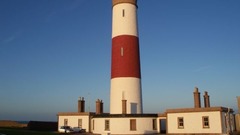 英スコットランド・ボダムの「ブッカンネス灯台」には部屋が２つあり、訪問者が宿泊することができる