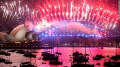 新年を祝う花火＝オーストラリア・シドニー