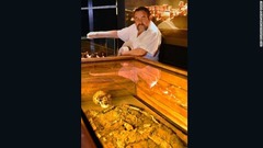 ランバイェケ地域の王墓博物館に展示されているかつての支配者の亡骸