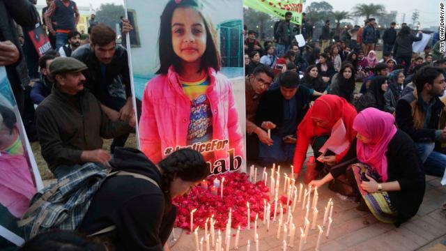 パキスタンの女児強盗殺人事件で２４歳の男を拘束