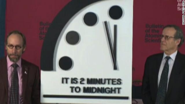 「終末時計」、滅亡まであと２分に迫る