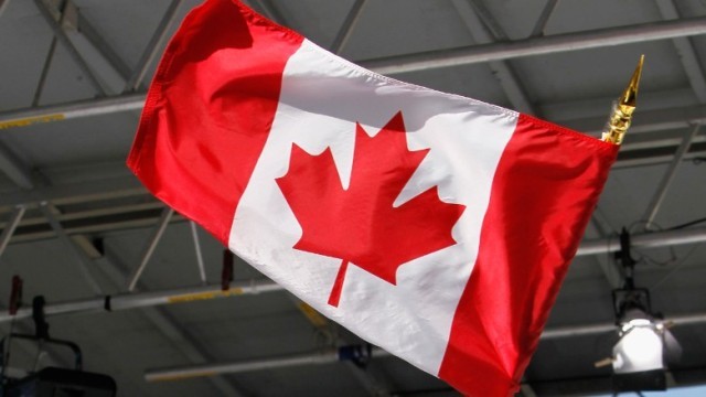 カナダ国歌の歌詞が、性別を問わない内容に一部変更される見通しとなった
