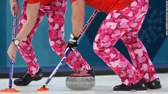 ノルウェー、特別仕様のパンツも日本に敗戦　カーリング男子