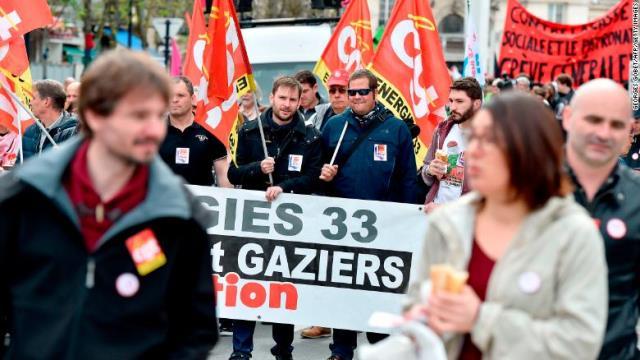 フランス全土で国鉄スト