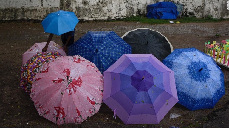 インド北部が２９日のモンスーン入りを前に暴風雨や落雷に見舞われている