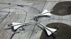 超音速飛行による衝撃波の問題は、改良されたデザインでより緩やかになる見込み。米国上空では現在、地上の住民への配慮で超音速飛行が禁じられている。デザインはピノキオの鼻のような形状で、大きな翼が特徴