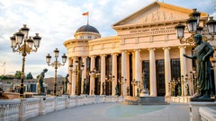 マケドニア、国名変更でギリシャと合意　長年の対立解消へ