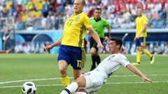 スウェーデンが韓国下す、ＶＡＲで獲得のＰＫが決勝点