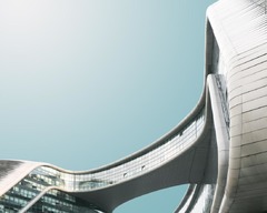 Sky SOHO（上海）　 Zaha Hadid Architects設計。故ザハ・ハディド氏が中国で手掛けたプロジェクトとして有名。上海で同氏の建物で完成したものはこれだけだという＝クリス・プロボースト氏提供