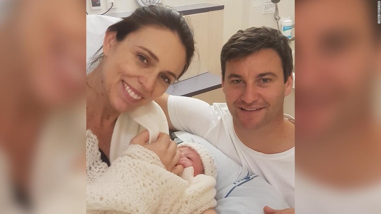 ニュージーランドのアーダーン首相が女児を出産した