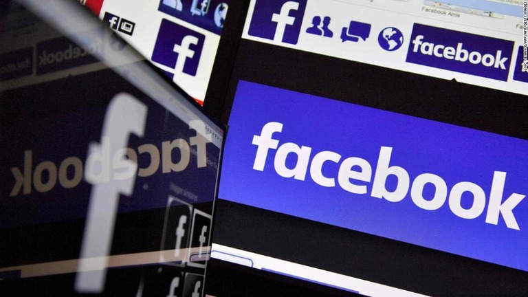 フェイスブックがインターネット接続を提供するための無人機について独自開発を中止すると発表した