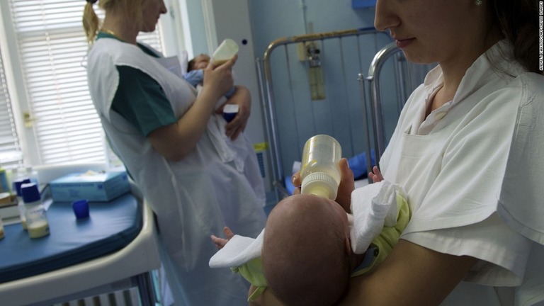 米国が世界保健総会で母乳育児推進の決議案に強く抵抗していたことが分かった