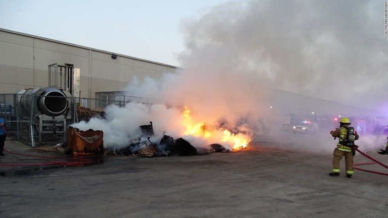 気温が上昇し、トルティーヤチップが温められ発火する事態に/Austin Fire Department