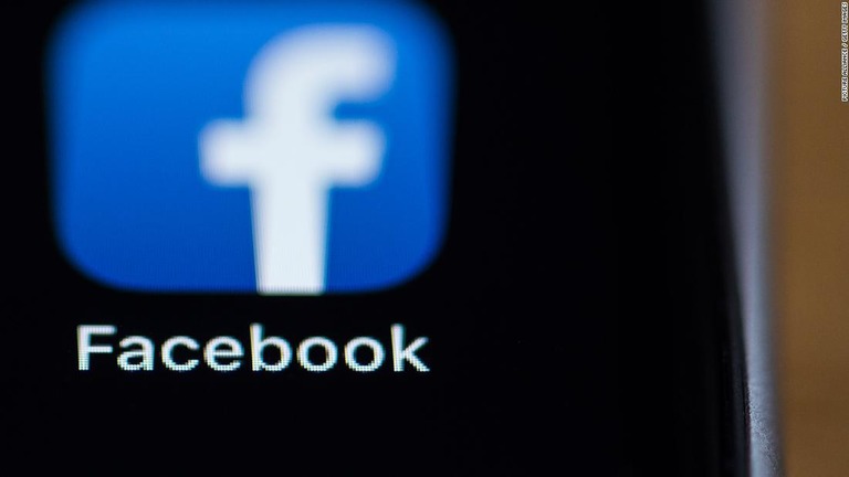 フェイスブックの株価が２６日の取引で１９％急落した/Picture Alliance / Getty Images