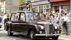 同じくエリザベス女王を運んだ１９６０年製「ファントムＶ」も出品される。予想落札価格は１５０万ポンドだ