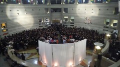 「デルタ・シグマ・シータ」の会員数百人がフランクリンさんへの追悼に集まった＝２８日