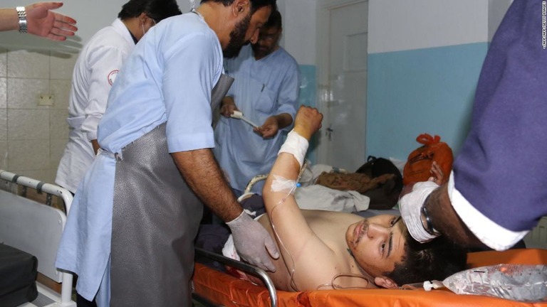 アフガニスタン首都のカブールでレスリングクラブを狙った爆弾攻撃が発生/-/AFP/AFP/Getty Images