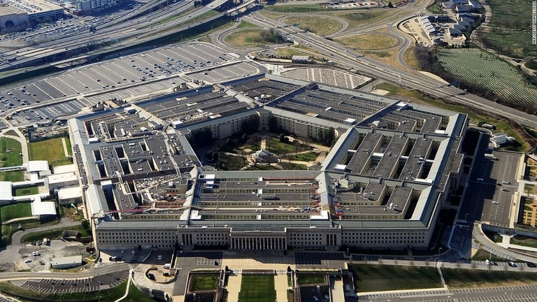 米国防総省が人工知能の開発に２２００億円を投資する/AFP/Getty Images