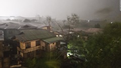 台風２２号、香港が最大限の警戒　フィリピンで死者も