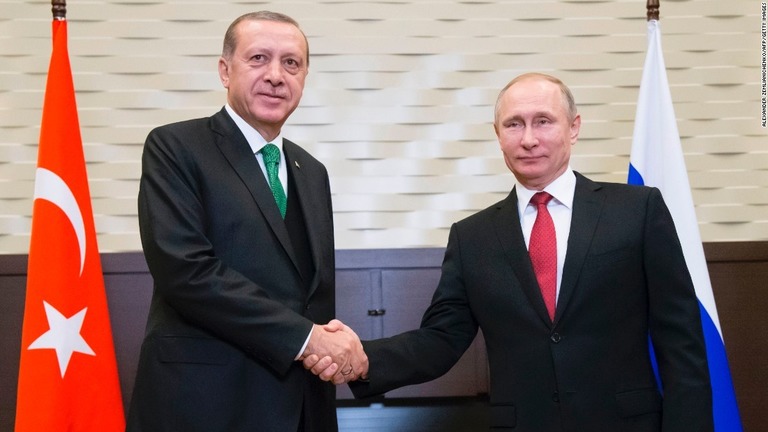 シリア・イドリブ県に非武装地帯を設けることと両首脳が合意した/ALEXANDER ZEMLIANICHENKO/AFP/Getty Images