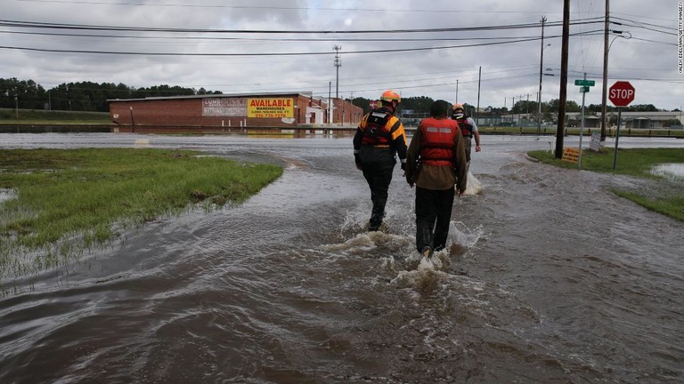 ハリケーンのカテゴリーに「６」を新設すべきとの声も出ている/(Alex Edelman/Getty Images)