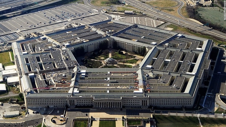 米国防総省とトランプ米大統領に郵送された封筒から、猛毒リシンが検出された/STAFF/AFP/Getty Images