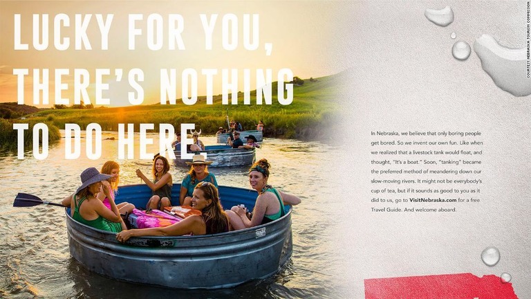 「何もすることがない」との文字とそうでもなさそうな写真とを組み合わせたＰＲ広告/Courtesy Nebraska Tourism Commission