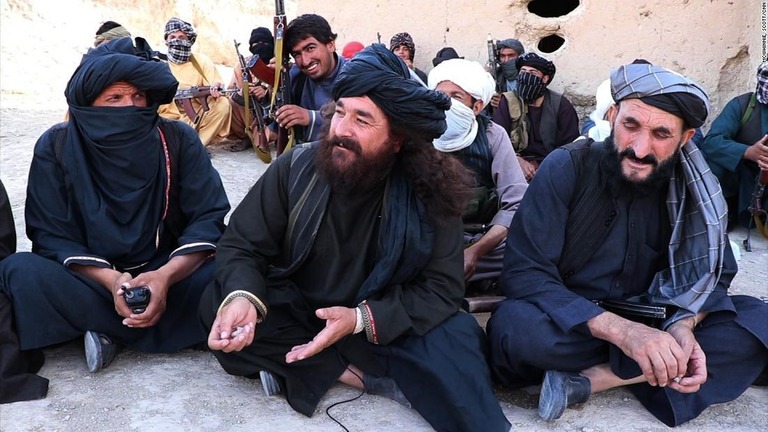 反政府武装勢力タリバーンがアフガニスタンでの勢力を拡大/MCWHINNIE, SCOTT/CNN
