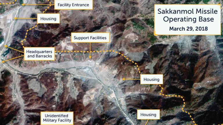 北朝鮮南西部サッカンモルにあるミサイル基地＝２０１８年３月２９日/from Digital Globe