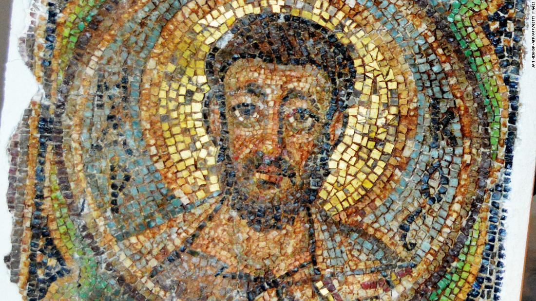 キプロスの教会から略奪された１６００年前のモザイク画が４０年ぶりに返還