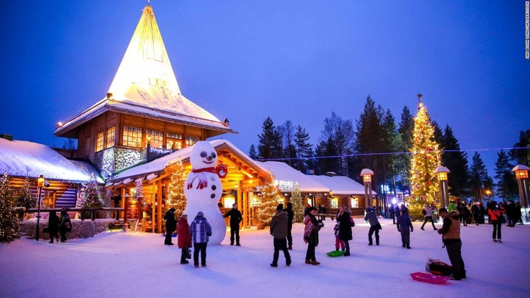 いつもは雪に覆われる季節だが・・・/Ong Boon Long/Shutterstock