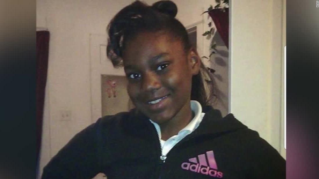 １３歳少女が流れ弾で死亡、母や姉は悲痛 - CNN.co.jp