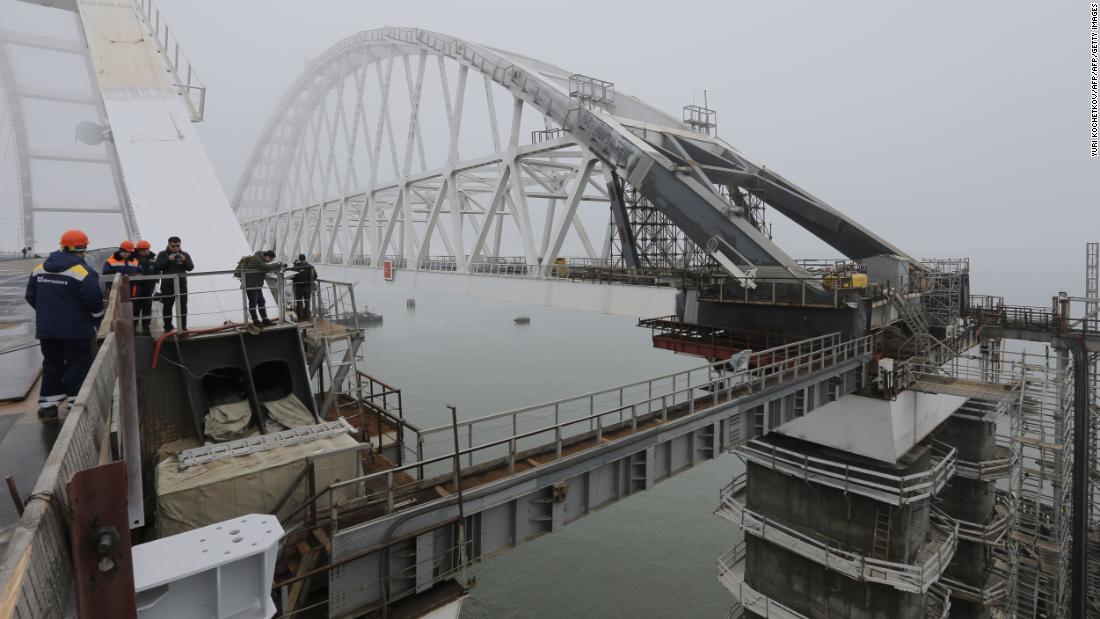 Cnn Co Jp ウクライナ艦船３隻 ロシアが拿捕 ケルチ海峡巡る情勢緊迫化 1 2