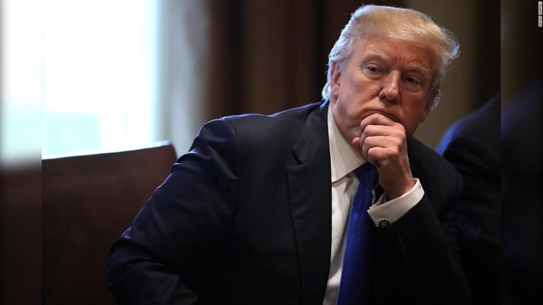 トランプ氏は、「ウィキリークス」について助言役のストーン氏から聞いたことも、トランプタワーでの会合について知らされたこともなかったとしている