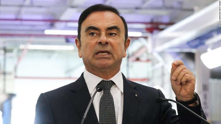 東京地検特捜部が、日産自動車会長だったカルロス・ゴーン容疑者を起訴した/LUDOVIC MARIN/AFP/Getty Images